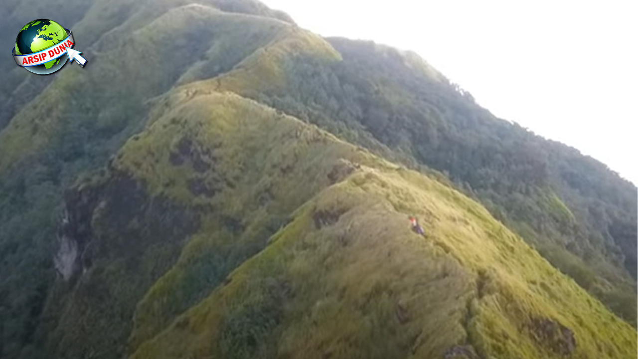 Gunung Ungaran Cerita Asal Usul yang Terselip dalam Kabut!