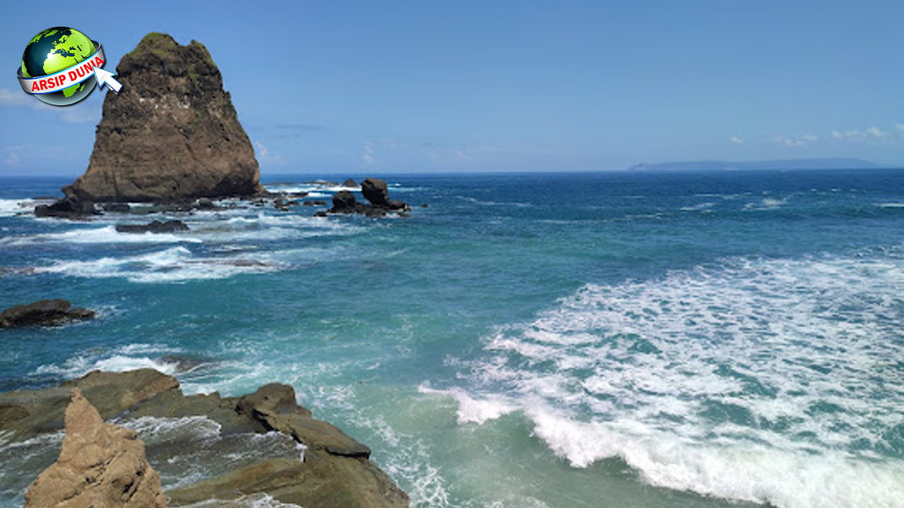Pantai Papuma 15 Tropis Autentik Timur Pulau Jawa