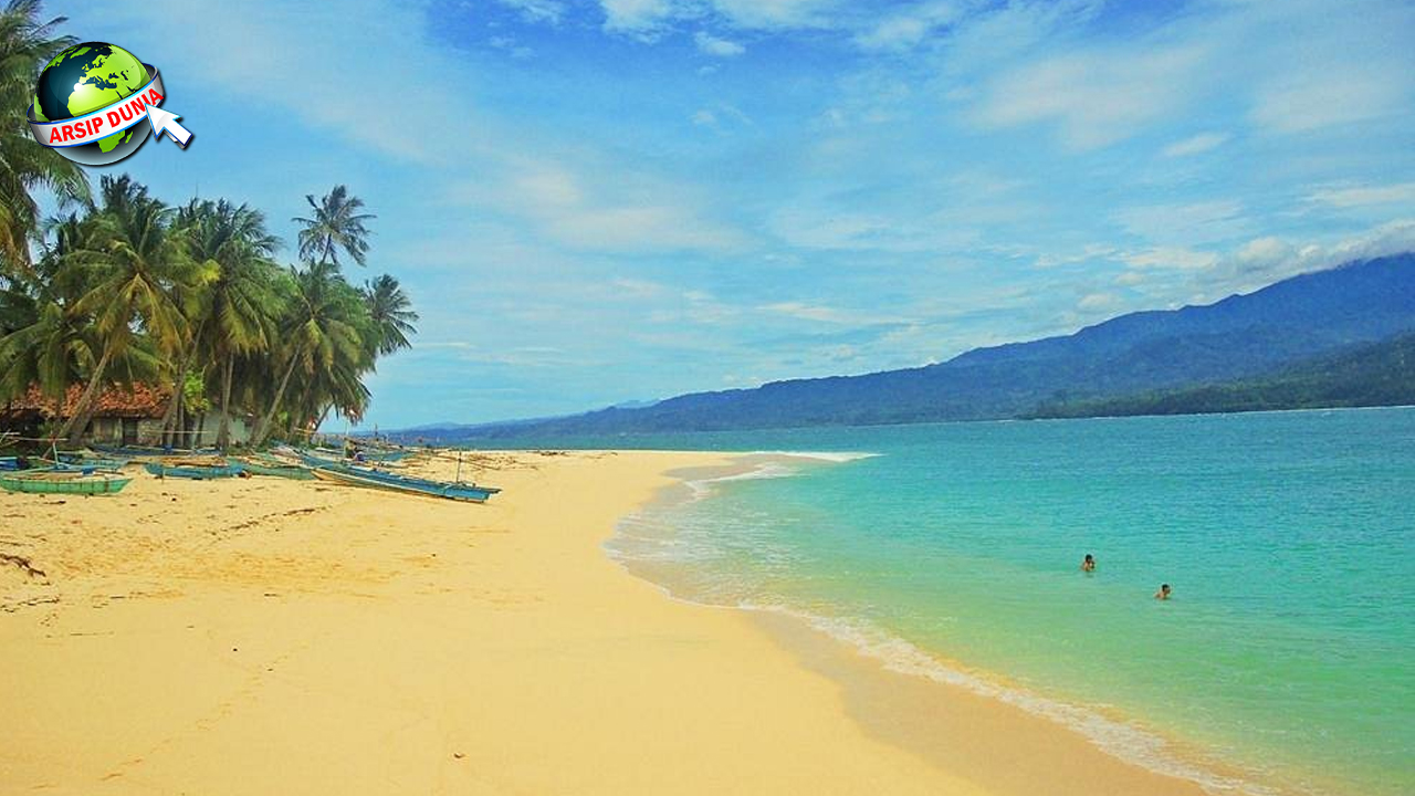 Pulau Pisang 6 Spot Foto Cantik di Pesisir Lampung