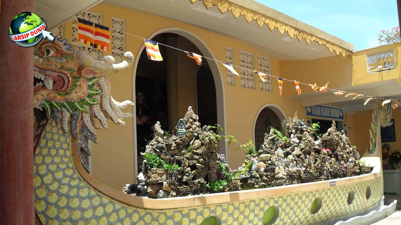 Pagoda Niet Ban Tinh Xa: 23 Warisan Autentik di Vung Tau