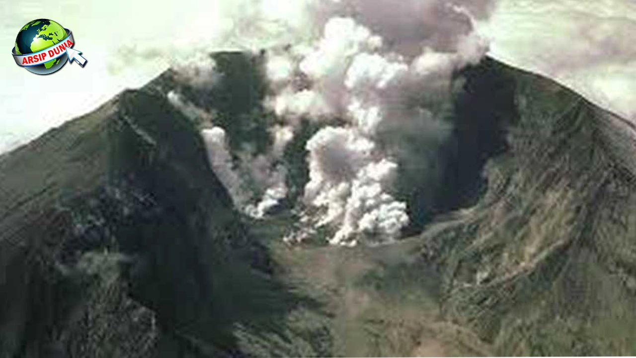 Tambora: Ketika Dunia Gelap Akibat Abu Vulkanik 1815